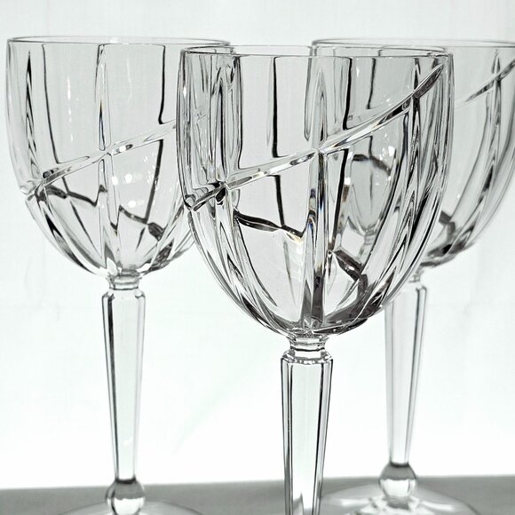 Mikasa Uptrend Wine Glasses 8.2in set-4 vertical spiral swirl cut crystal water - Picture 2 of 8
